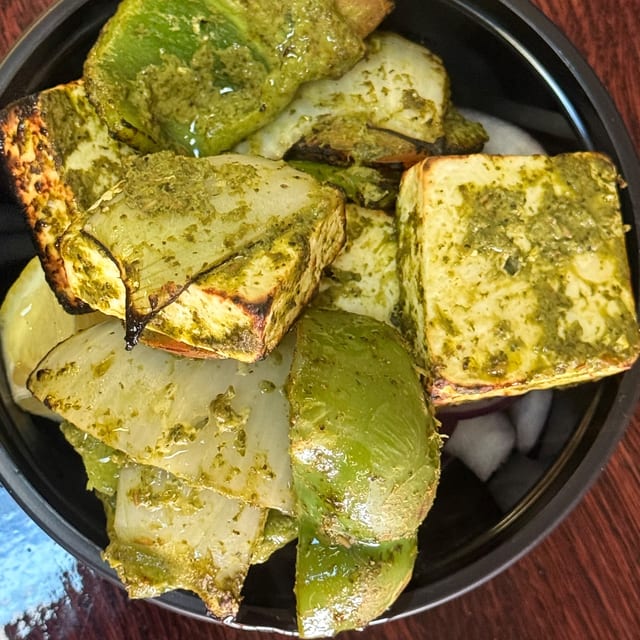 Hariyali Paneer Tikka (5pc).